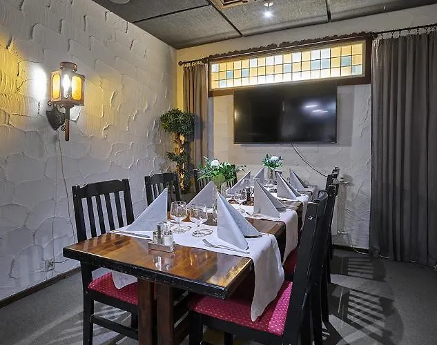 Hotelli-ravintola 3*