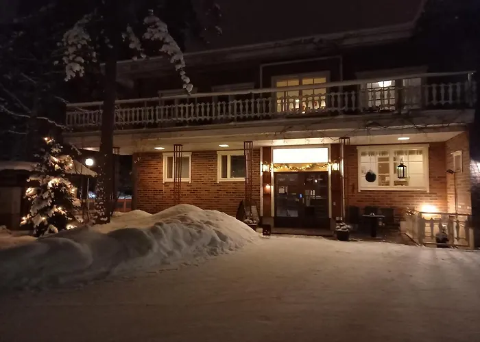 Hotelli-ravintola Hotel 3*