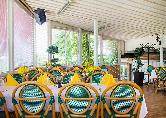 Hotel Hotelli-ravintola 3*